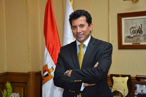 وزير الرياضة المصري يؤكد استعداد بلاده استضافة نهائي دوري الأبطال