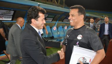 وزير الرياضة المصري يشهد تدريبات المنتخب قبل مباراتي أنجولا والجابون