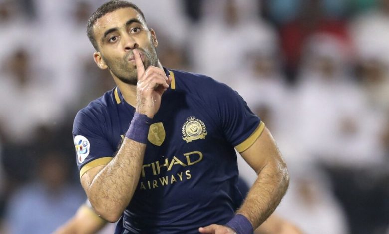 حمد الله يؤكد استمرار مشواره الكروي رفقة فريق النصر السعودي