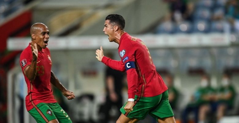 البرتغالي كريستيانو رونالدو ينقذ منتخب بلاده من الهزيمة أمام إيرلندا
