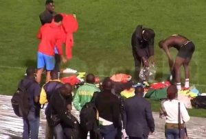 بالفيديو... لاعبو بوركينافاسو يغيرون ملابسهم على أرضية الملعب خوفا من "سحر" الجزائريين