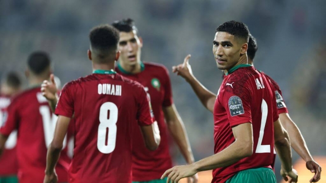 عودة بونو وغياب حكيمي وفجر عن تدريبات المغرب قبل لقاء مالاوي