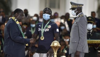 أموال وأراض.. المكافآت تنهال على لاعبي منتخب السنغال