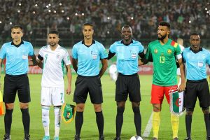 منتخب الجزائر والكاميرون