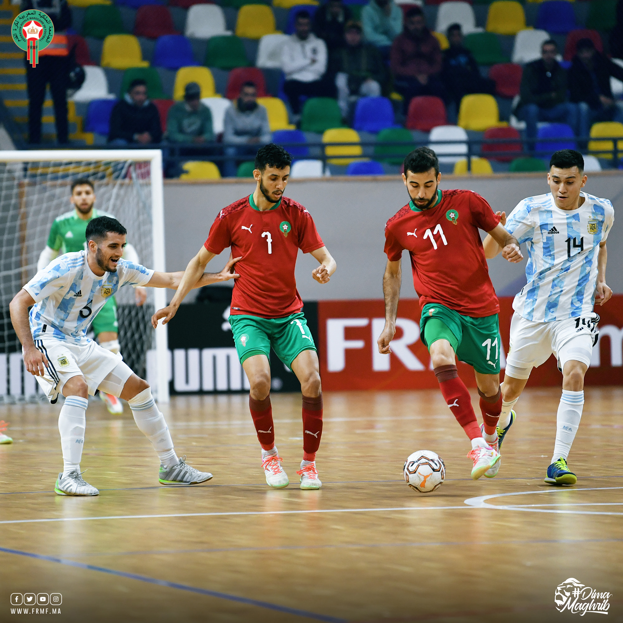 المنتخب المغربي لكرة القدم داخل القاعة أمام نظيره الأرجنتيني