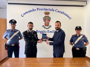 الشرطة تعيد ميدالية ستيفانو بيولي المسروقة