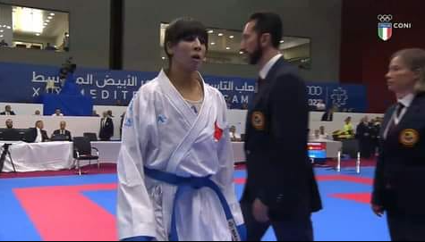 البطلة المغربية نسرين بروك تحقق ميدالية برونزية بالألعاب المتوسطية بوهران