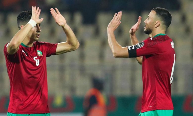 نايف أكرد ورومان غانم سايس - المنتخب المغربي