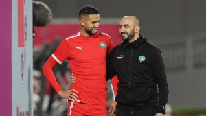 مدرب المنتخب المغربي وليد الركراكي والمهاجم يوسف النصيري