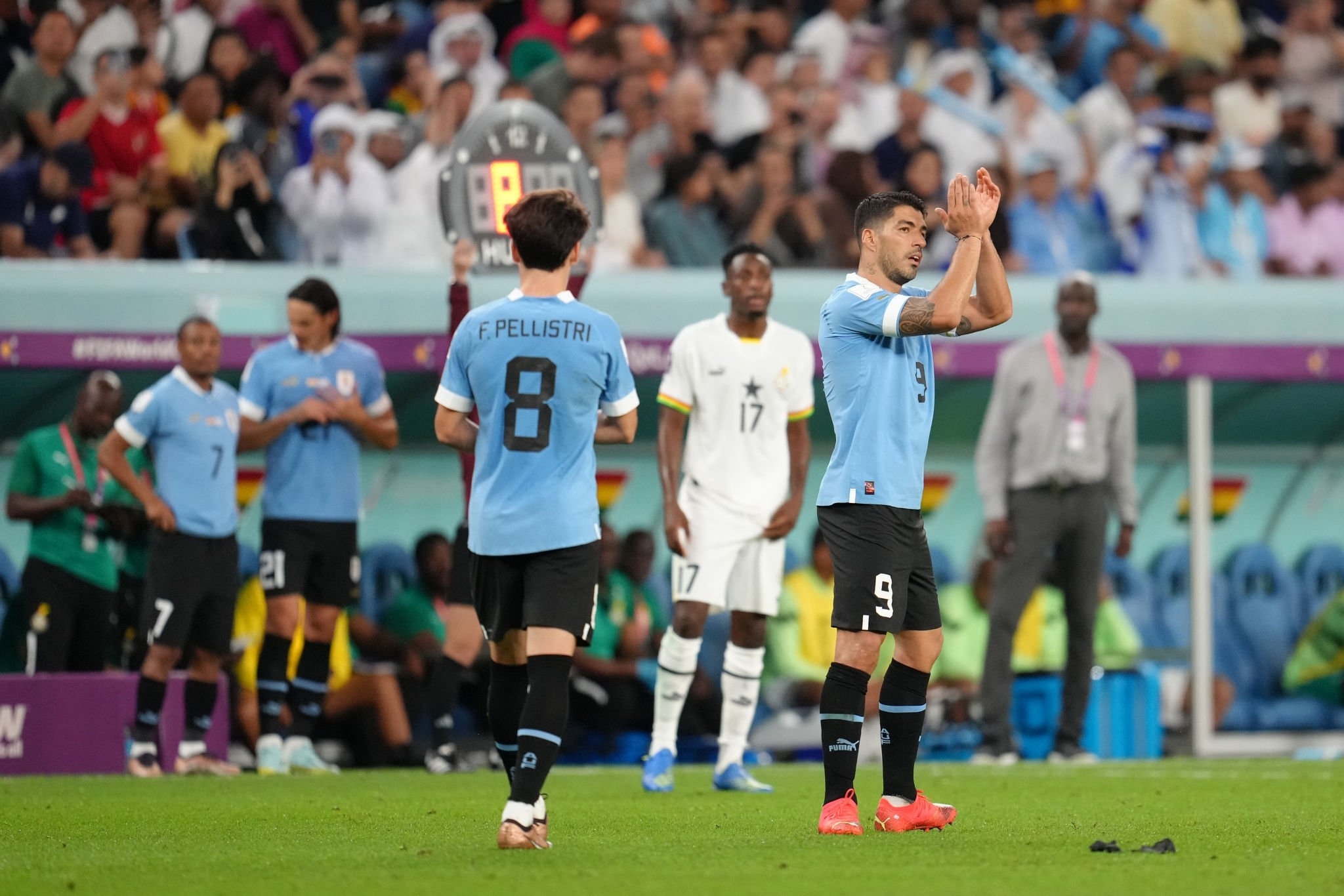 لويس سواريز من مباراة الأوروغواي وغانا في كأس العالم 2022