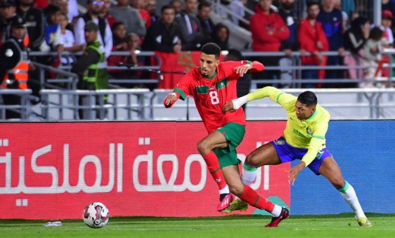 عز الدين أوناحي من مباراة المنتخب المغربي و البرازيل