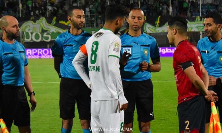 من مباراة الدفاع الحسني الجديدي وأولمبيك آسفي في البطولة الاحترافية