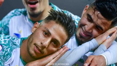 الجزائري يسري بوزوق نجم الرجاء الرياضي
