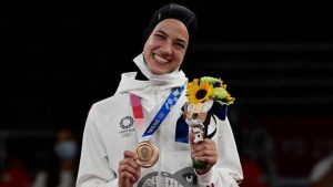 الأمم المتحدة ترد على وزيرة الرياضة الفرنسية حول منع الحجاب في الأولمبياد لا يجوز لأحد أن يفرض على المرأة ما يجب أن ترتدي