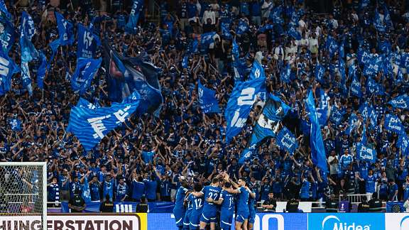 لاعب الهلال السابق يرفض العودة للسعودية