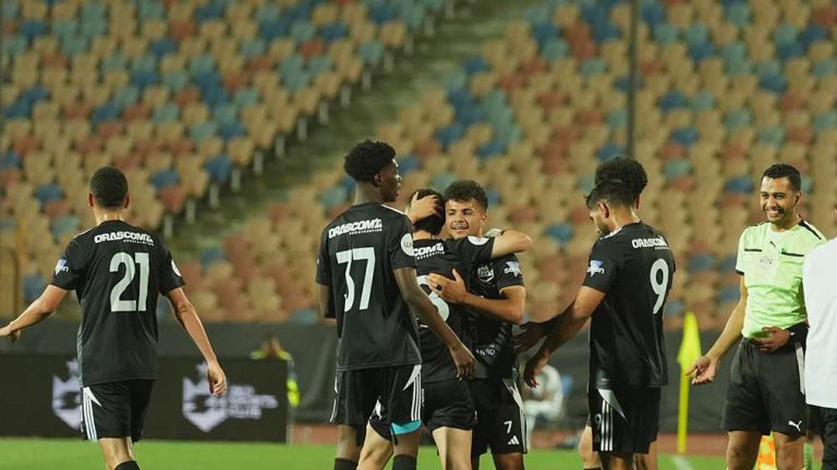 زد يعلن رحيل مدافعه للزمالك