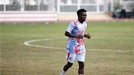 لاعب الزمالك السابق في طريقه للصفاقسي