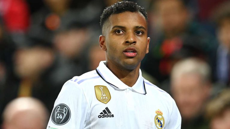 على رأسهم رودريجو.. ألونسو يضحي بخماسي ريال مدريد