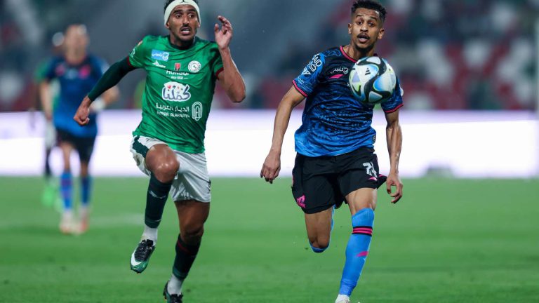 النصر يستهدف التعاقد مع مهاجم الوحدة السعودي