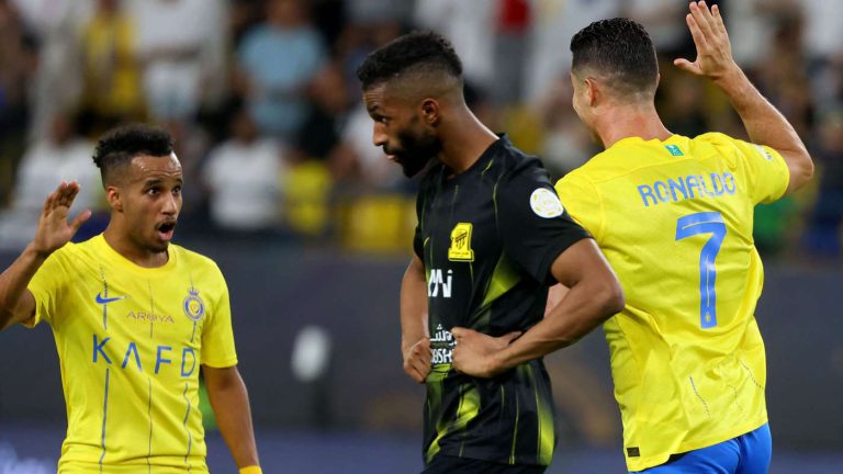 اتحاد جدة يستطلع موقف مهاجم النصر اتحاد جدة يستطلع موقف مهاجم النصر