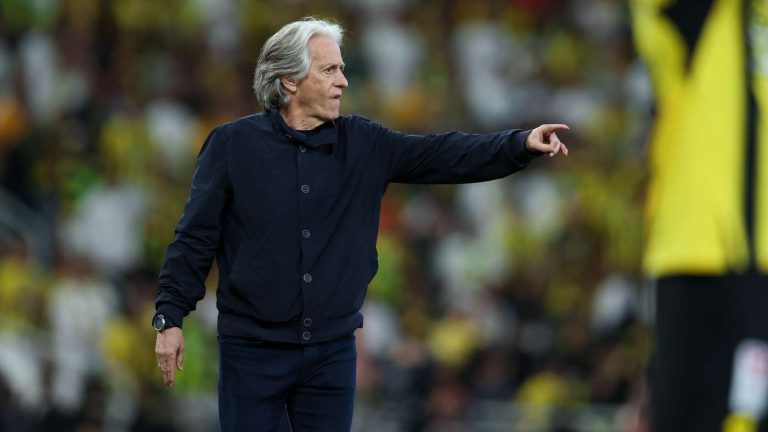 بالصور.. جيسوس يصل الرياض لقيادة النصر بالصور.. جيسوس يصل الرياض لقيادة النصر