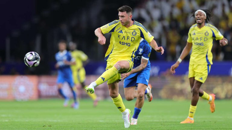بيلباو يجدد اهتمامه بنجم النصر