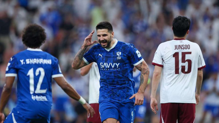 ميتروفيتش على طاولة نيوكاسل وتوتنهام.. والهلال يحدد السعر ميتروفيتش على طاولة نيوكاسل وتوتنهام.. والهلال يحدد السعر