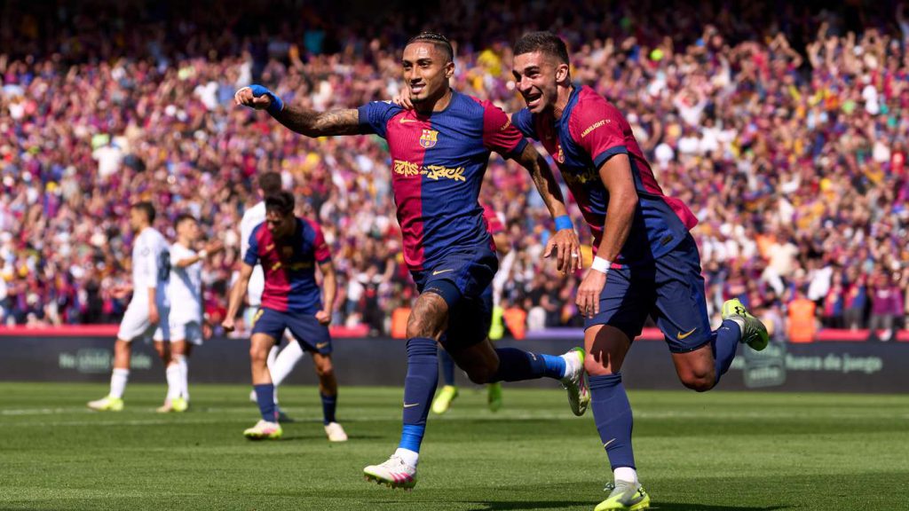 نجم برشلونة يقاوم عرضا سعوديا مغريا