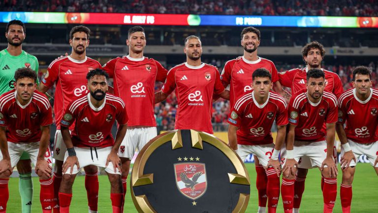 الأهلي يصطحب 28 لاعبًا لمعسكر تونس