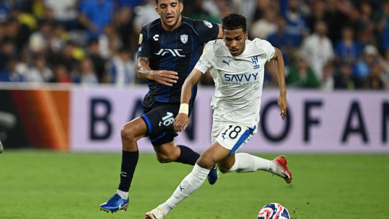 مصعب الجوير.. لغز محير داخل الهلال