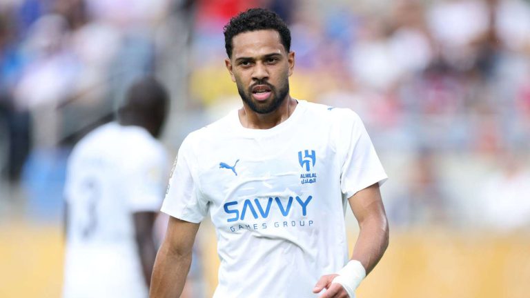 وكيل لودي يكشف حقيقة رحيله عن الهلال بعد وصول ثيو هيرنانديز