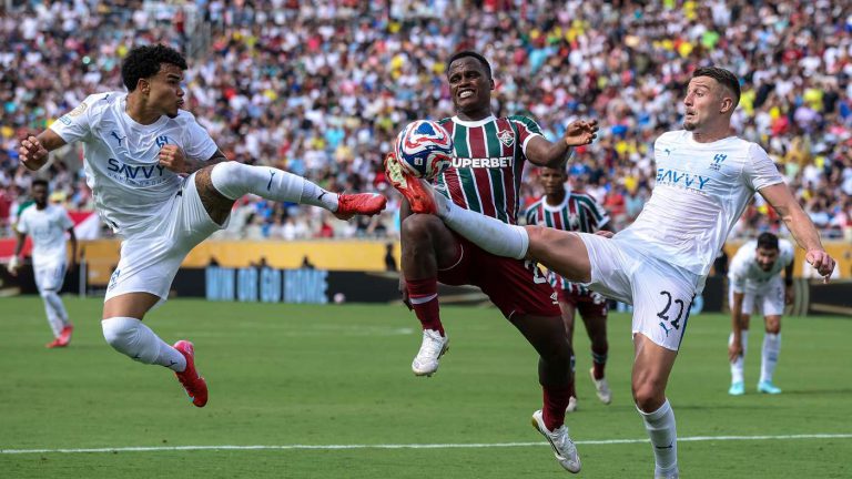 من يعوض غياب الهلال عن السوبر السعودي؟
