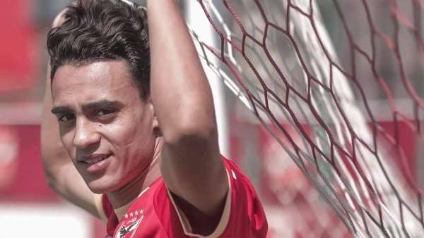 الأهلي المصري يفسخ عقد مصطفى البدري