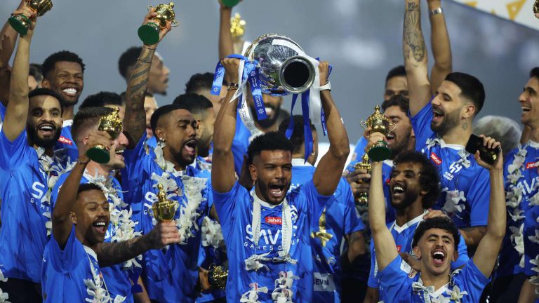 هل طلب الأمير عبدالله بن مساعد الاستحواذ على الهلال؟