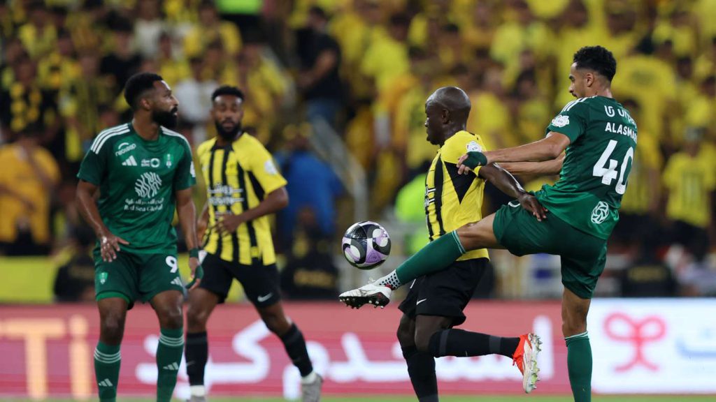 ممر الدفاع عن اللقب.. مباريات اتحاد جدة ضد كبار دوري روشن