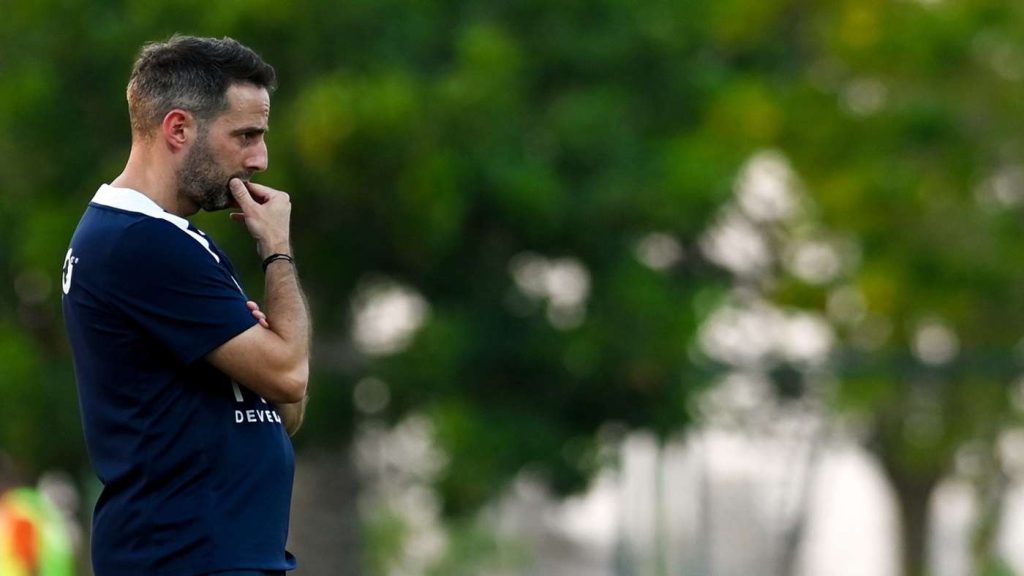 عبد الناصر محمد يطمئن جماهير الزمالك على فيريرا