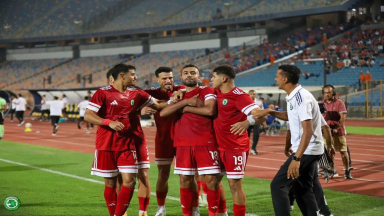 حسام حسن يعتذر لجمهور الأهلي حسام حسن يعتذر لجمهور الأهلي