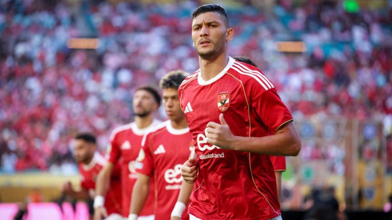 نهضة بركان يتطلع لضم أشرف داري