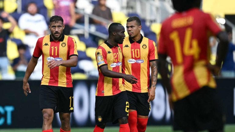 المتلوي يتصدر الدوري التونسي.. والترجي يقع في فخ المنستيري‎