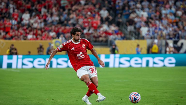 الأهلي يصر على معاقبة محمد هاني