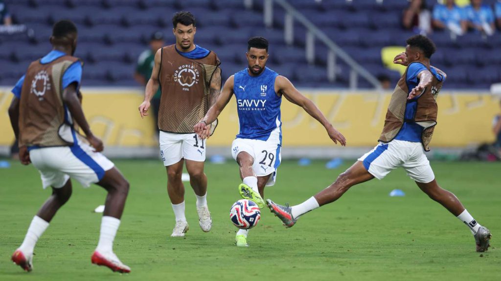 الهلال يكشف آخر تطورات الدوسري وميتروفيتش