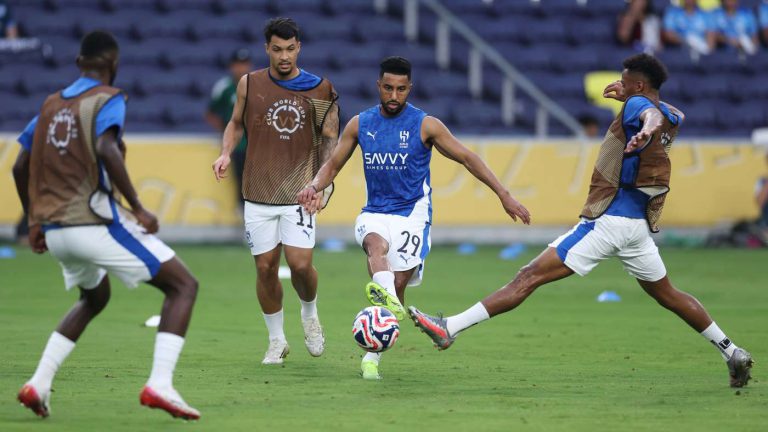 الهلال يكشف آخر تطورات الدوسري وميتروفيتش