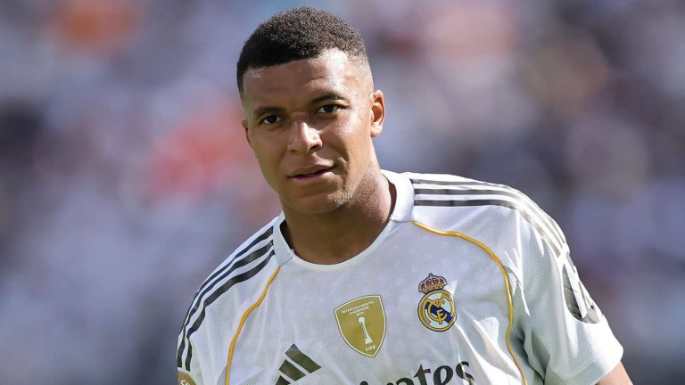 مبابي يشعل حماس جماهير ريال مدريد