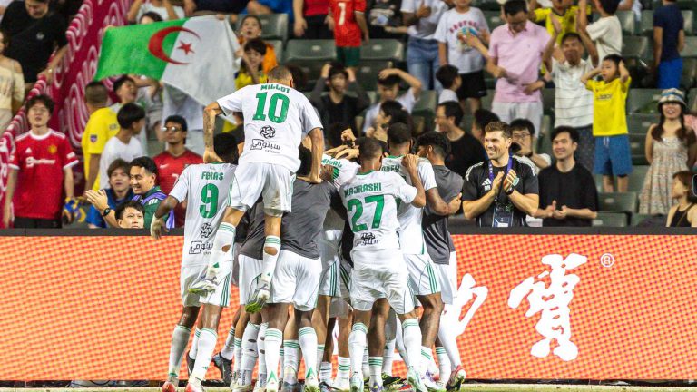 العطوي: أهلي جدة الأفضل تكتيكيا.. وهذا شرط فوزه بالدوري العطوي: أهلي جدة الأفضل تكتيكيا.. وهذا شرط فوزه بالدوري
