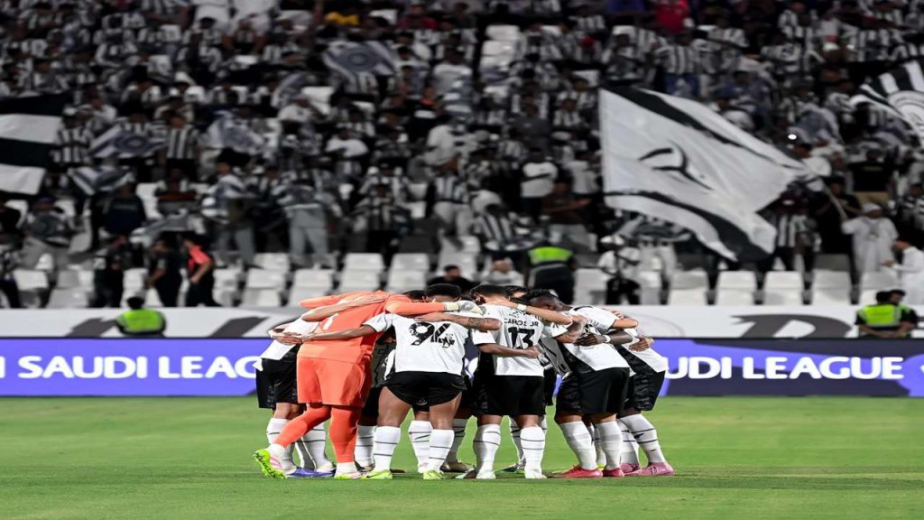 اجتماع ساخن.. الشباب السعودي يراجع حساباته مع ألجواسيل