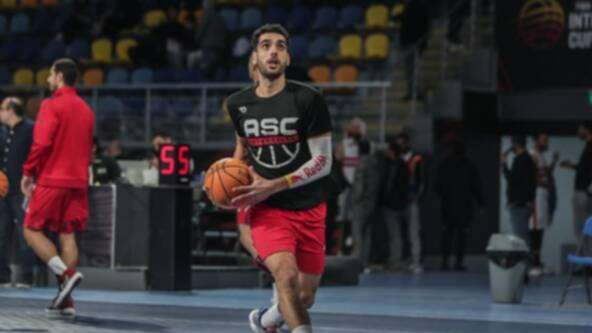 إيهاب أمين يوافق على عرض الأهلي لتجديد تعاقده