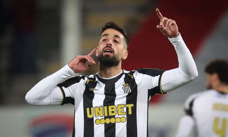 بيراميدز يزاحم الزمالك على ضم الدباغ