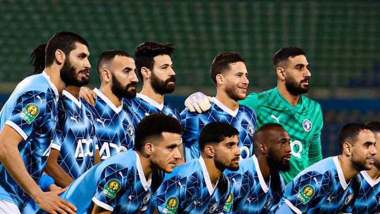 بيراميدز يظهر بقميصه الجديد أمام الأهلي