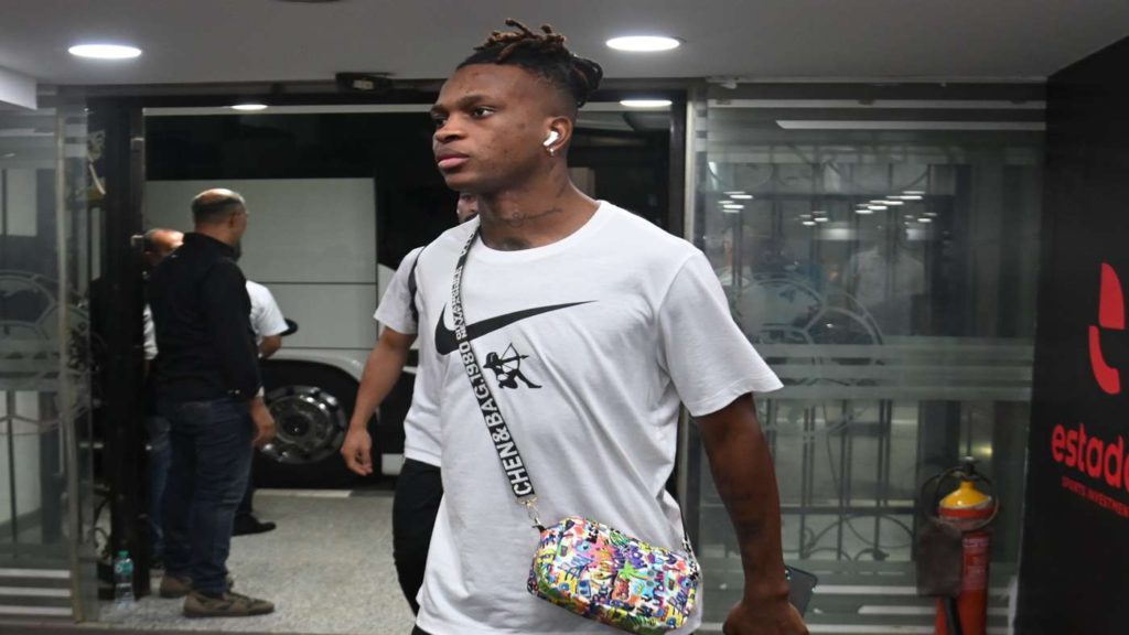 ـ elkora.ma يكشف رد شيكو بانزا بعد استبعاده من مباريات الزمالك