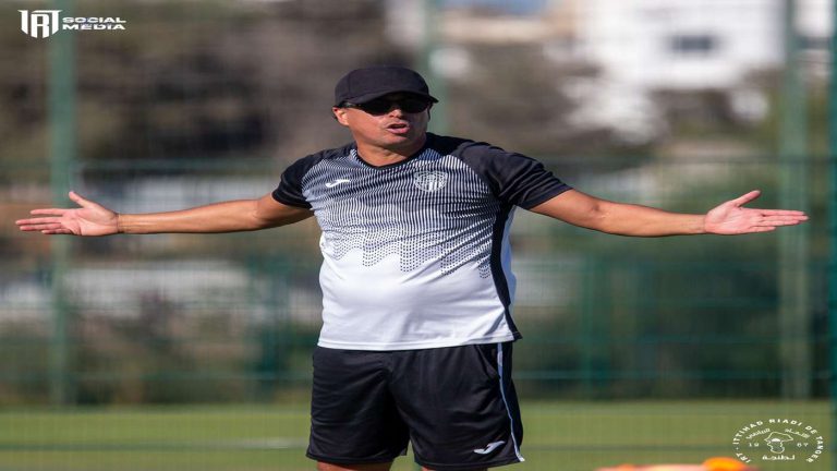 هلال الطير لـ elkora.ma: لست غاضبا بسبب الميركاتو.. وسننافس بضراوة